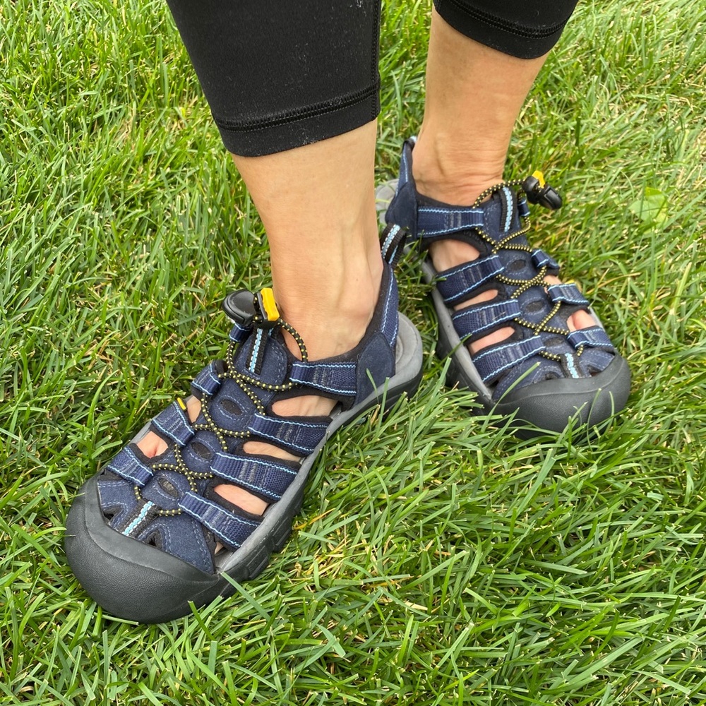 Keen Newport H2 Waterproof Sport Sandals Blue Navy Dream Women's Size 8